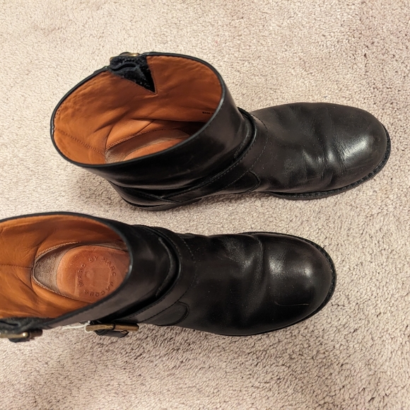 Marc by Marc Jacobs size 6 black leather ankle boots - Picture 2 of 3